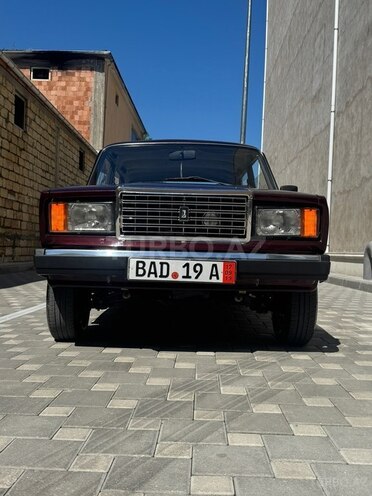 LADA (VAZ) 2107-1