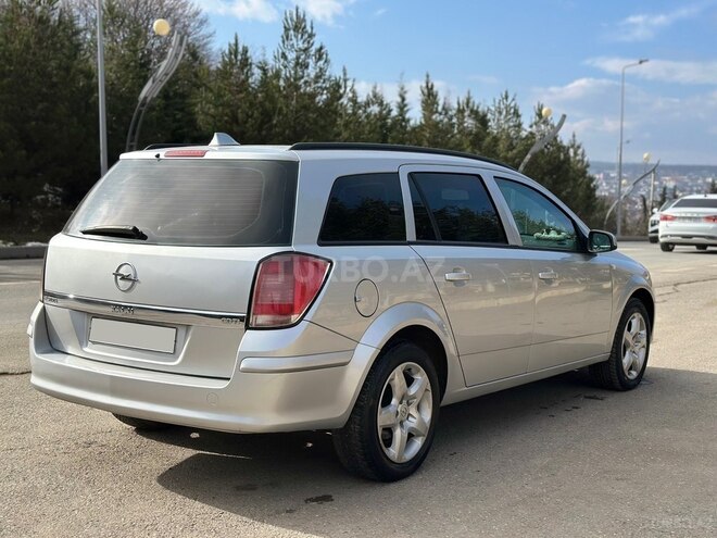 Opel Astra-4