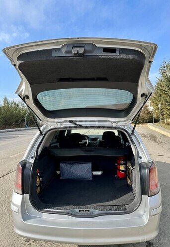 Opel Astra-12