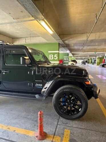 Jeep Wrangler-9