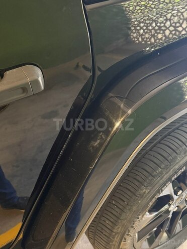 Jeep Wrangler-10