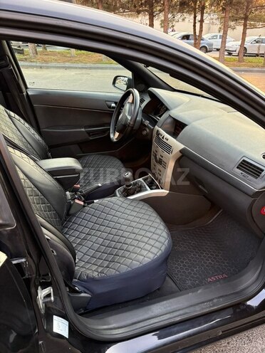 Opel Astra-8