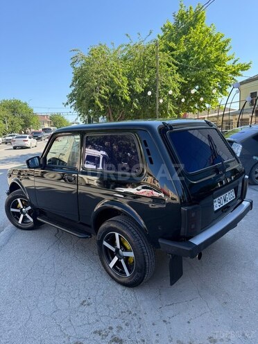 LADA (VAZ) Niva-4