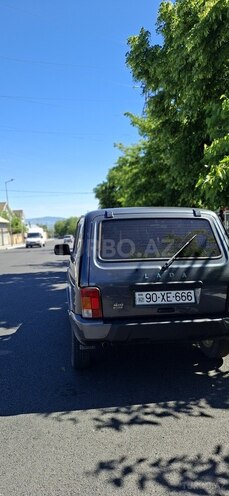 LADA (VAZ) Niva-6