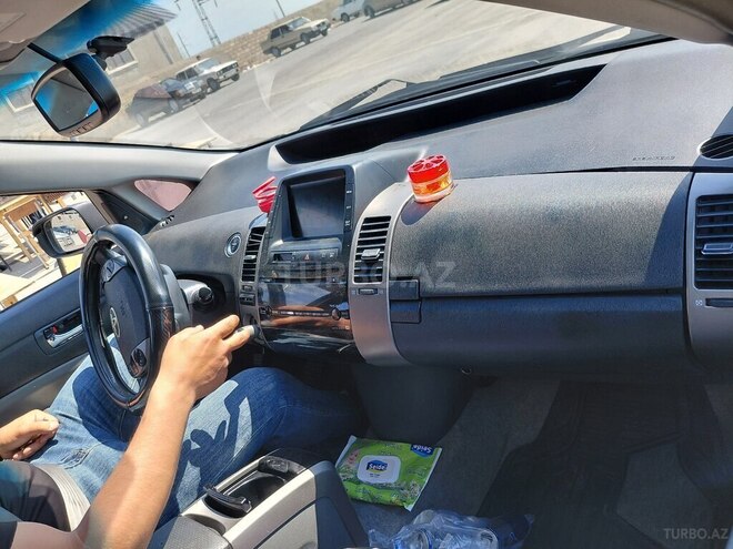 Toyota Prius-6