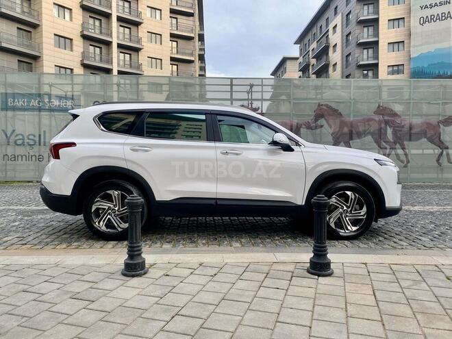 Hyundai Santa Fe-8