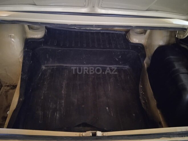 LADA (VAZ) 21011-15