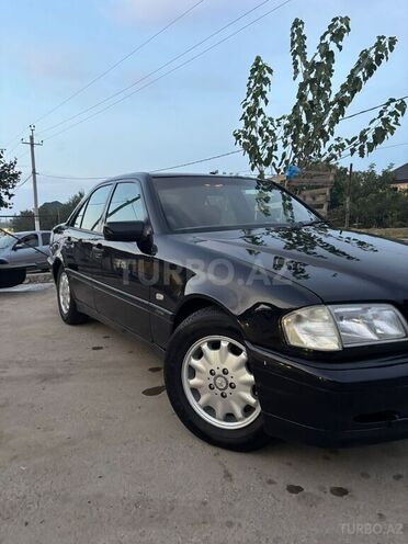 Mercedes C 240-8