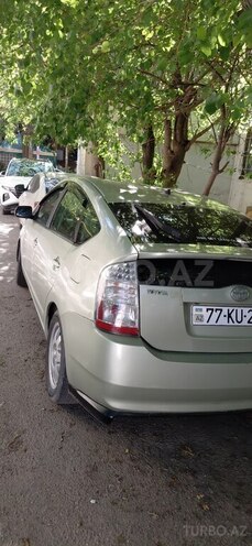 Toyota Prius-9