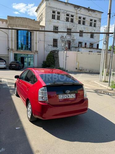 Toyota Prius-3