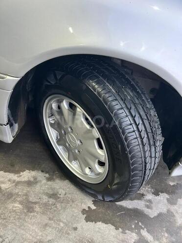 Mercedes C 230-15