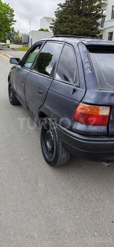 Opel Astra-4