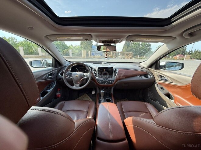 Chevrolet Malibu-8