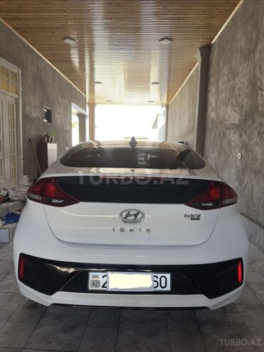 Hyundai IONIQ-5