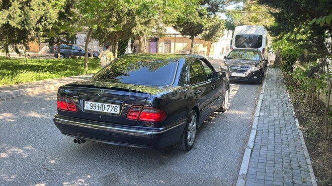 Mercedes E 200 2000, 387,848 km - 2.0 l - Bakı