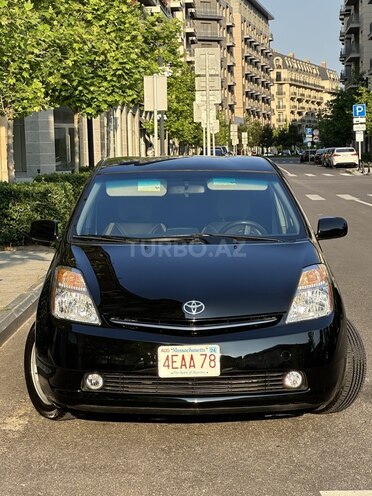 Toyota Prius-8