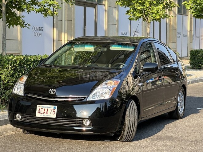 Toyota Prius-2