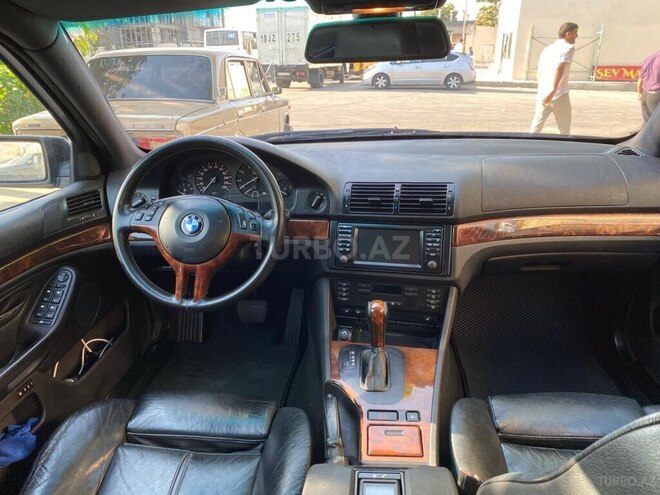 BMW 525-5