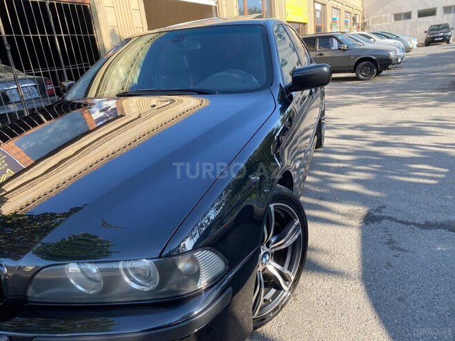 BMW 525-12