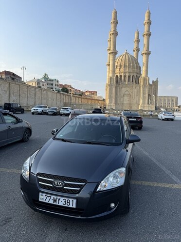 Kia Ceed-2