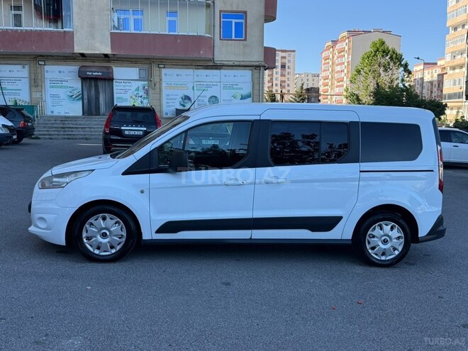 Ford Tourneo Connect-4