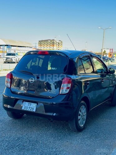 Nissan March-3