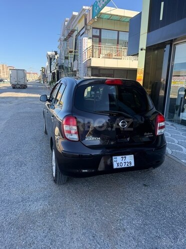 Nissan March-2