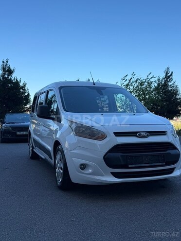 Ford Tourneo Connect-2