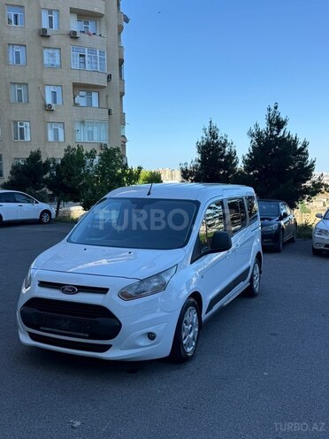 Ford Tourneo Connect-3