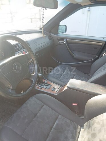 Mercedes C 200-5