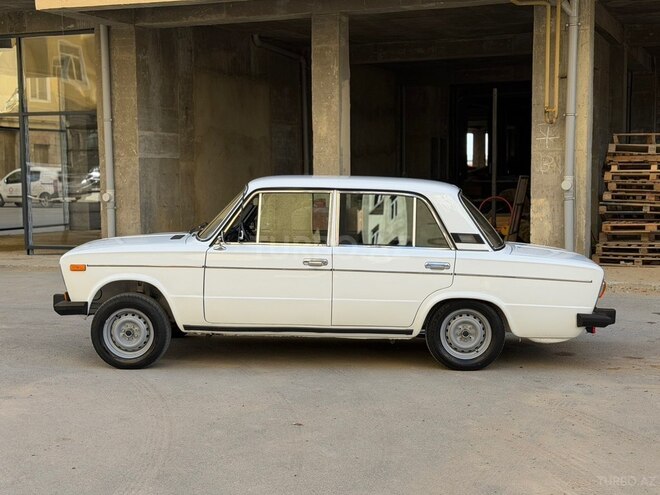 LADA (VAZ) 2106-7