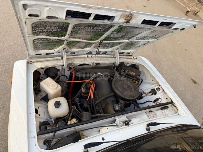 LADA (VAZ) 2106-21