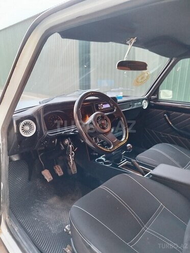 LADA (VAZ) 2107-6