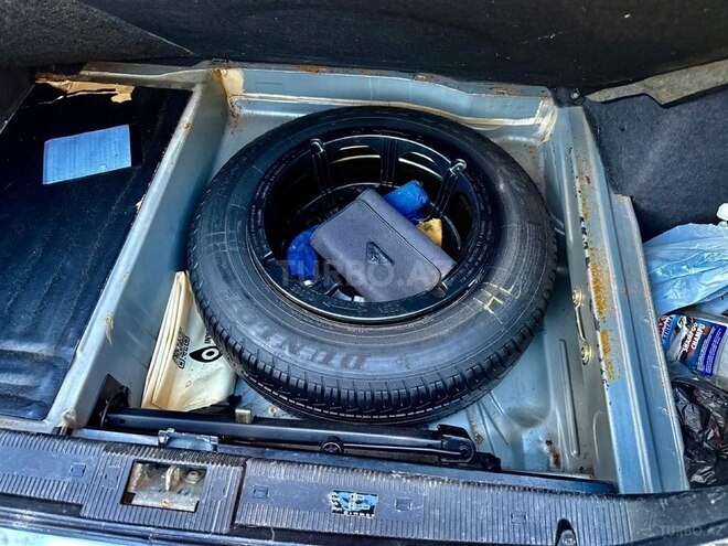 Mercedes E 240-14