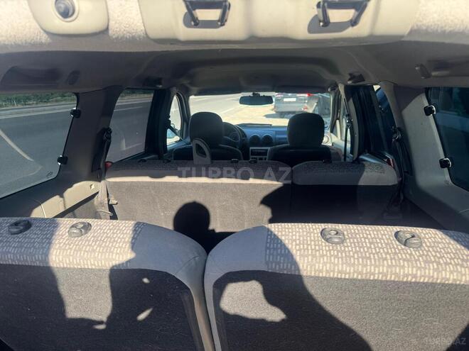 Dacia Logan-3
