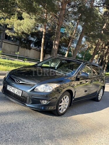 Hyundai i30-2