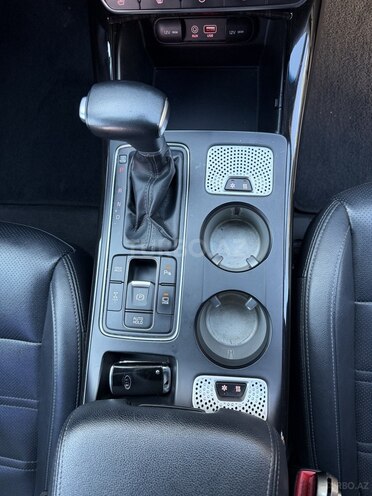 Kia Sorento-10