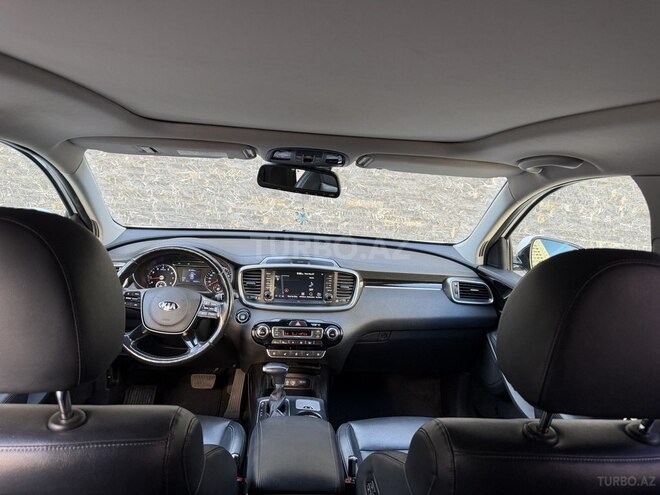 Kia Sorento-15