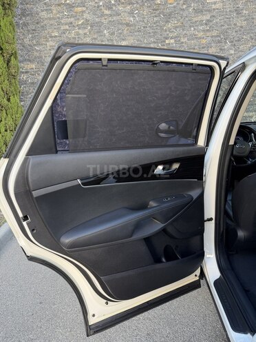 Kia Sorento-14