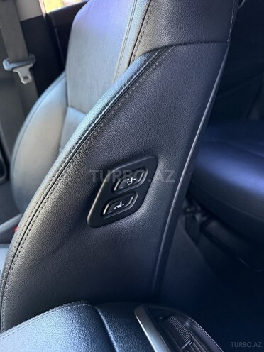 Kia Sorento-16
