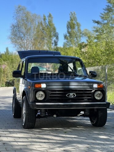 LADA (VAZ) Niva-12