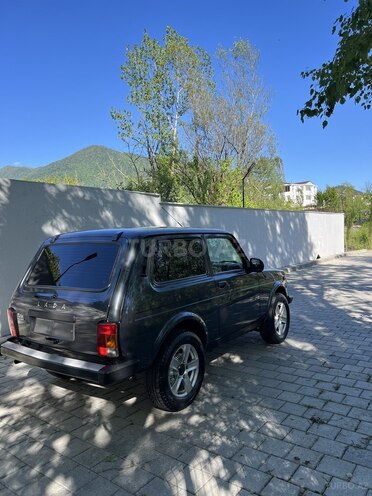 LADA (VAZ) Niva-4