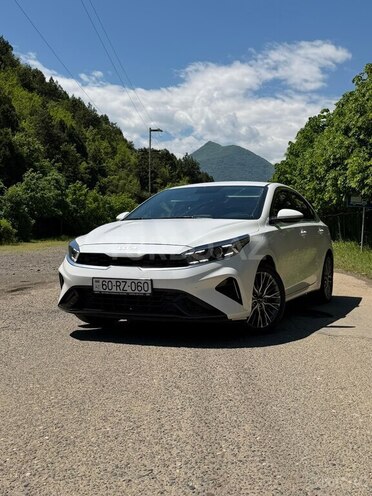 Kia Cerato-3
