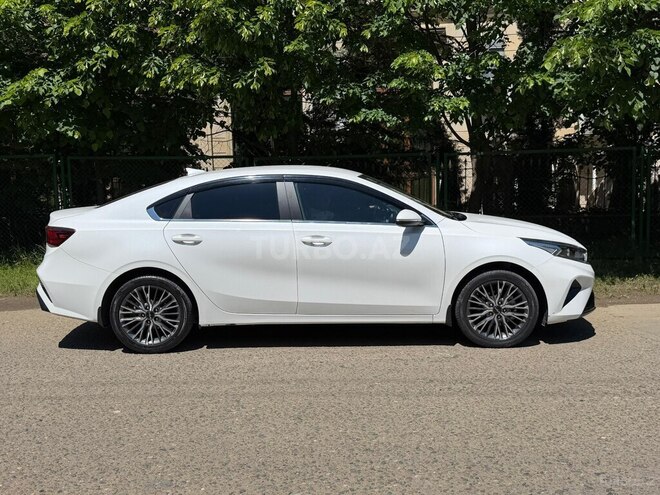 Kia Cerato-9