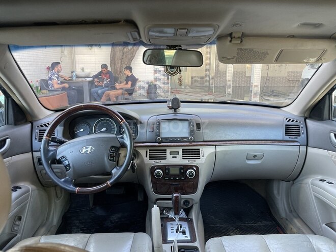 Hyundai Sonata-7