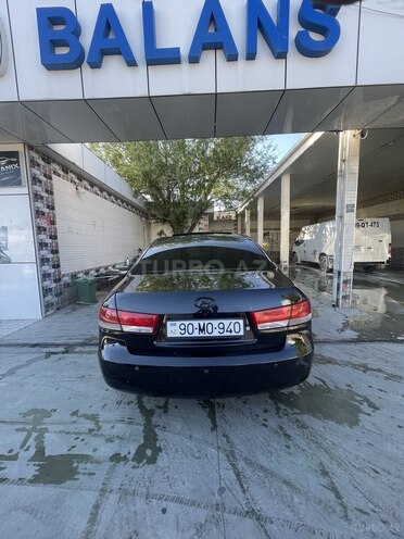 Hyundai Sonata-4
