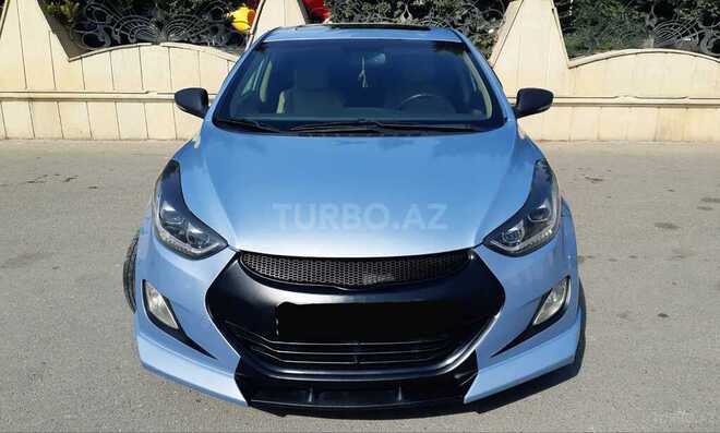 Hyundai Elantra-1