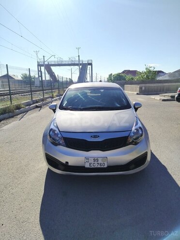 Kia Rio-1