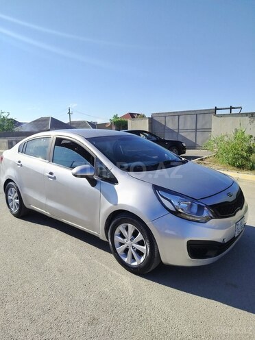 Kia Rio-4