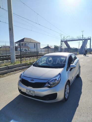 Kia Rio-3